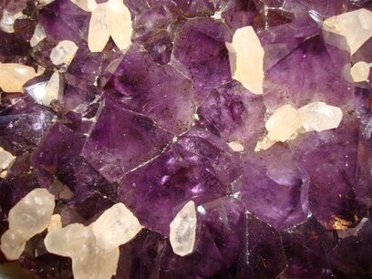 Edelsteen Remedie Amethyst/Calciet Inhoud 10 cc Edelsteen Remedie Amethyst/Calciet Inhoud 10 cc