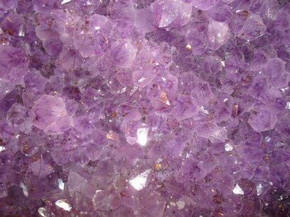 Edelsteen Remedie Amethyst Inhoud 10 cc Edelsteen Remedie Amethyst Inhoud 10 cc
